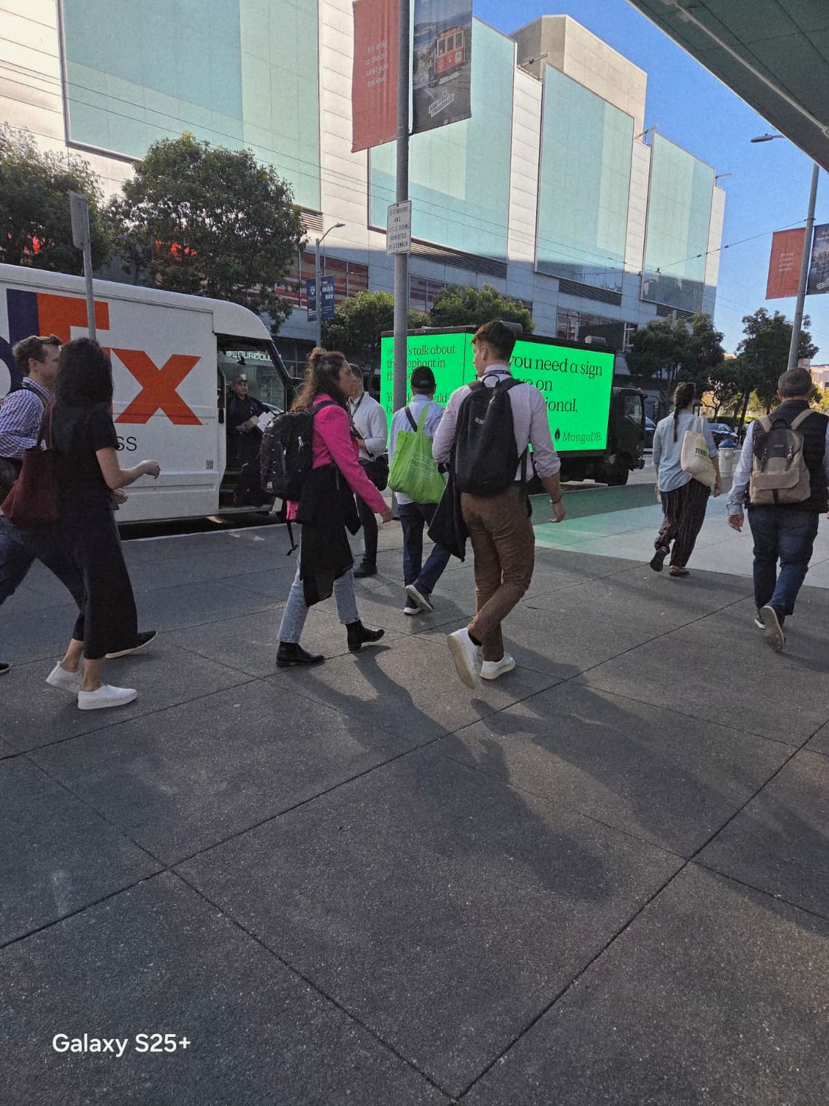 LA Billboard Truck gallery 29